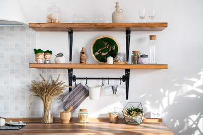 A Guide to Styling Shelves: Home Décor Tips for Beautiful and Functional Shelf Displays