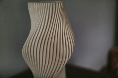 Perfect Height and Placement for Large Contemporary Vases