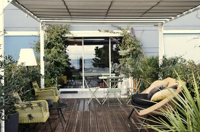 Elegant Outdoor Living Space Makeover: Design Tips