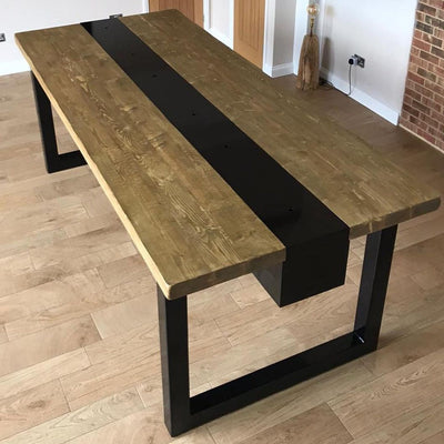 Helga Dining Table
