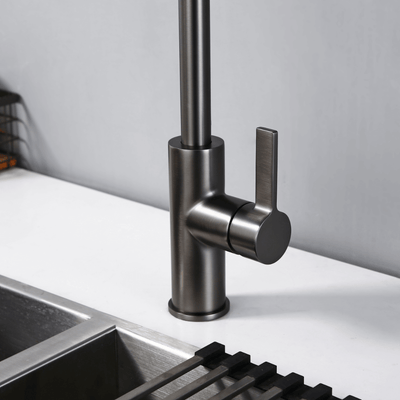 Elian Single-Hole Kitchen Faucet